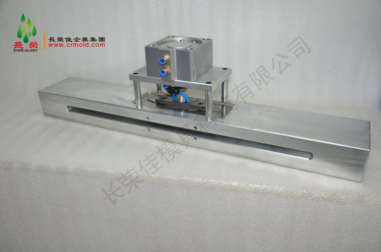 2013 new special shaped hole punch custom design machine