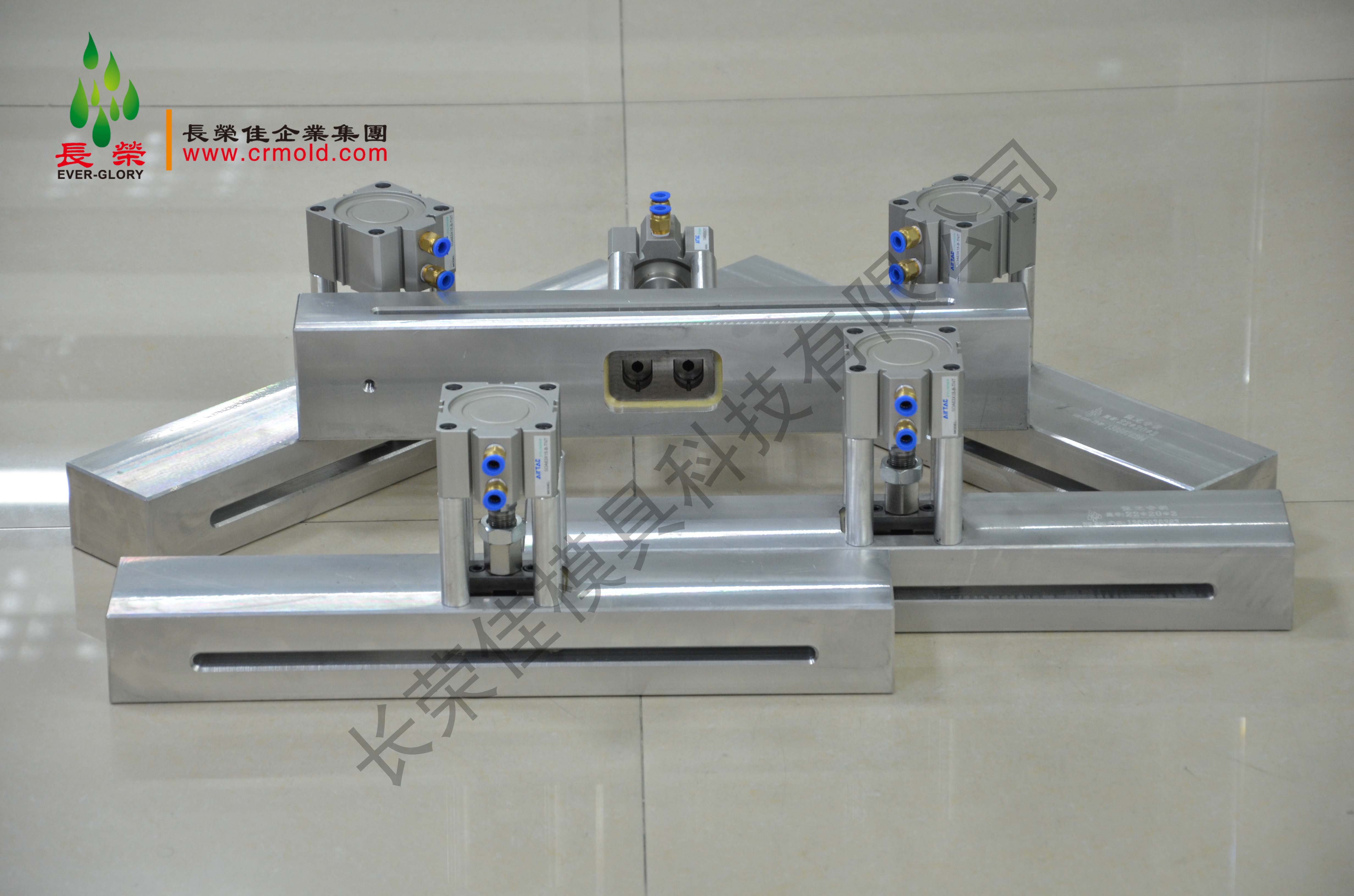two hole handle hole punch